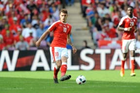 Mahrez contre Xhaka : le choc des vétérans qui ne rêvent que de rentrer à la maison